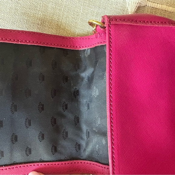Juicy Couture Pink and Black Crossbody Bag with Gold Chain - Picture 4 of 7